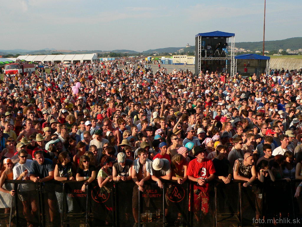 p1060252 Publikum na koncerte Bratislava Hot Serenaders