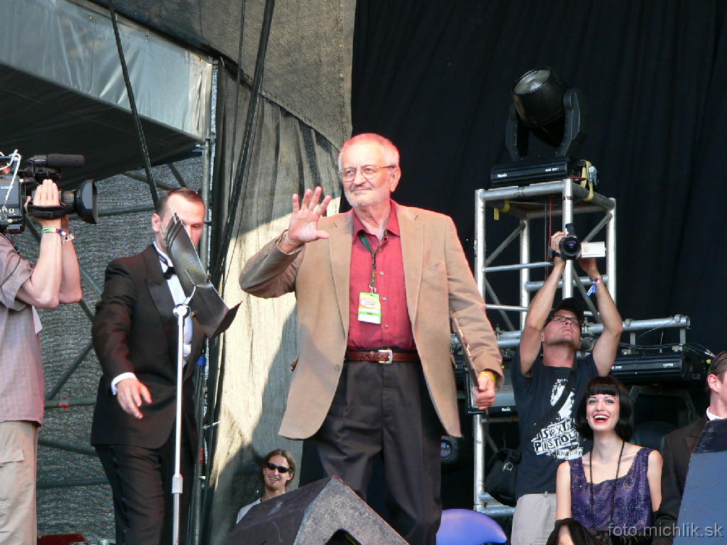 p1060270 Milan Lasica & Bratislava Hot Serenaders