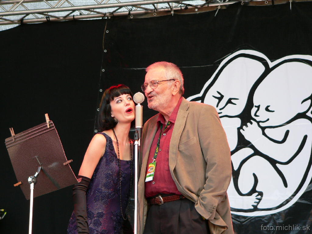 p1060296 Milan Lasica & Bratislava Hot Serenaders