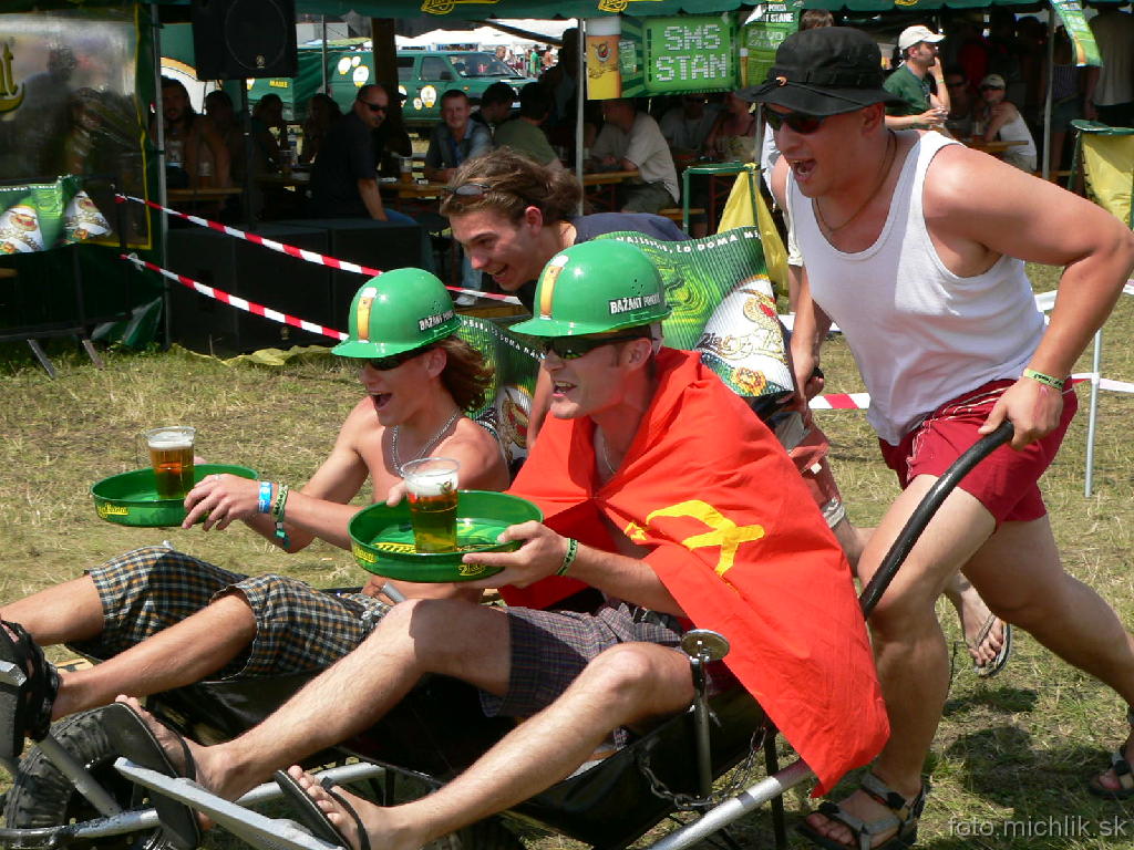 p1070470 Súťaže pri Bažant stane