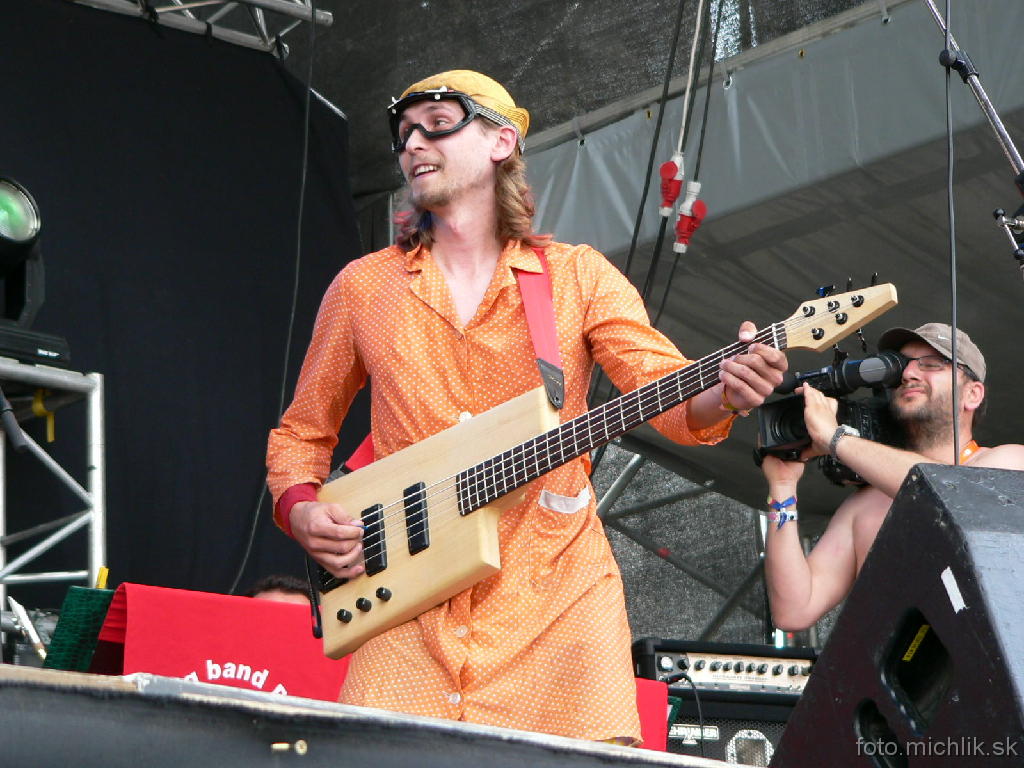 p1070515 Chiki liki tu-a