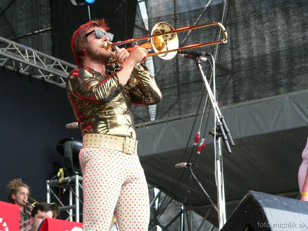 p1070741 Chiki liki tu-a