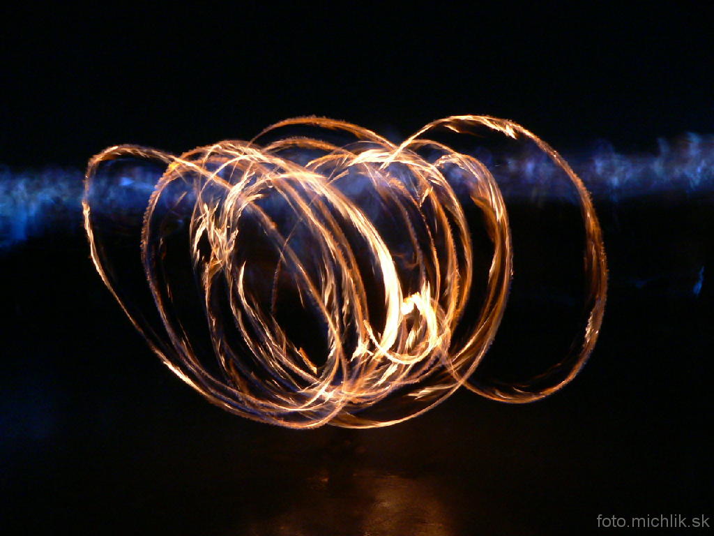 p1090017 Ohňová show počas vystúpenia Prodigy