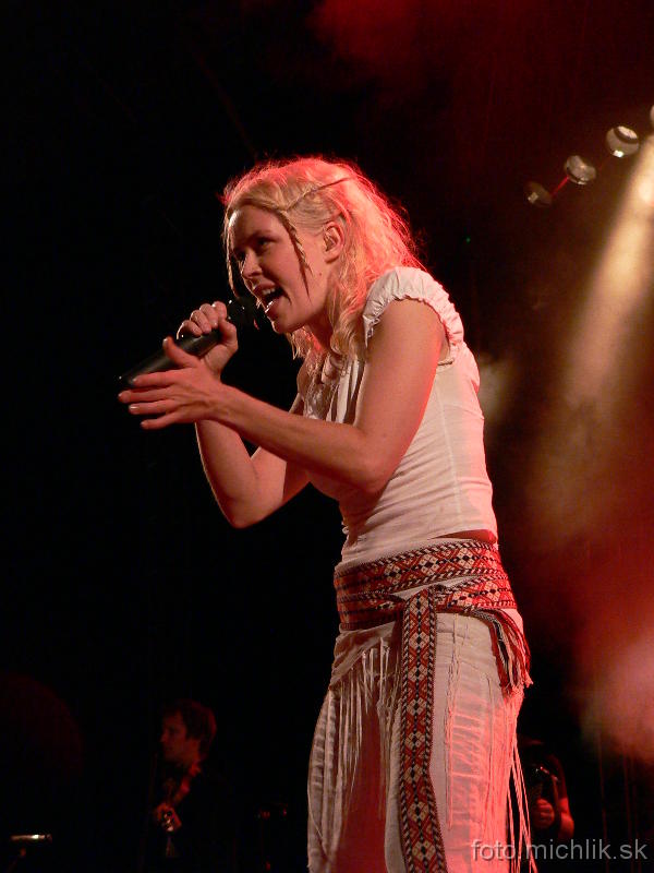 p1190205 Ktovie o čom spievali... možno o Fínskych trpaslíkoch. Znelo to tak.