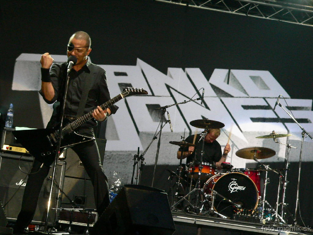 p1200046 Našlapaný rock. Odporúčam.