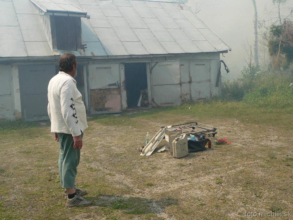 p1090834 Garáže v Tatranskej Polianke